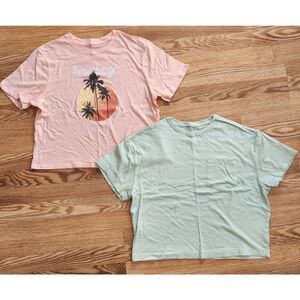 Hurley, Universal Thread T-Shirt Lot Size Medium Boxy Tee Pullover Coverup Tops